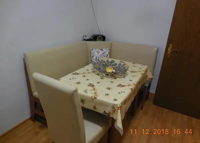 Am Hoerselufer Appartement Eisenach